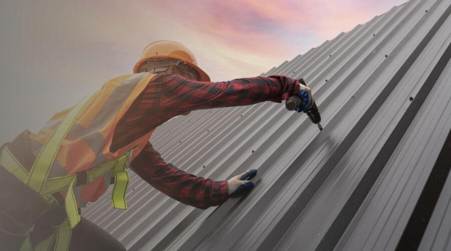 Professional residential roofers in New Springfield, OH